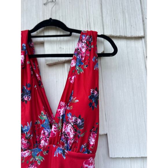 NWOT ModCloth The Lauren Red Floral Plunge Halter One-Piece Swimsuit Size XL - Picture 3 of 11